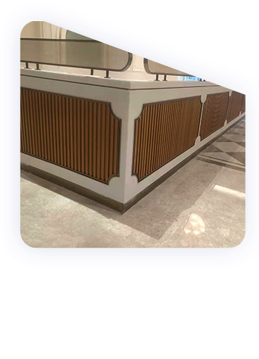 Restaurant partition 